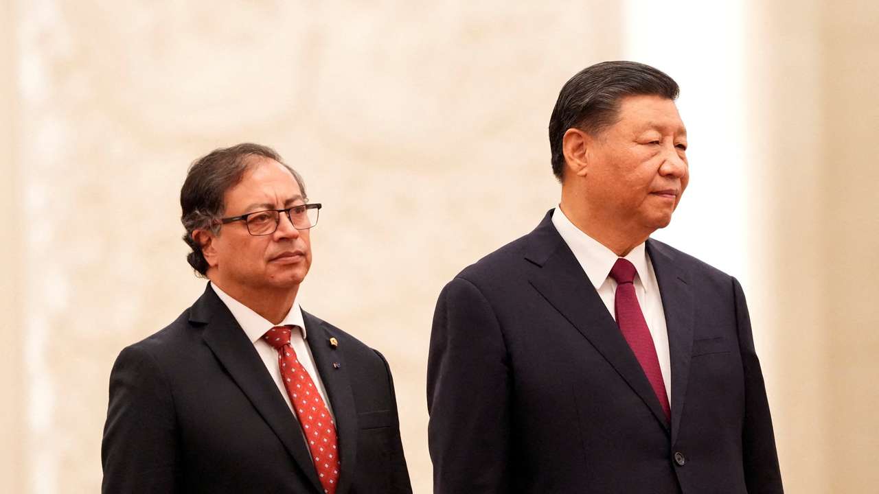 Colombian President Gustavo Petro meets Chinese President Xi Jinping during a welcoming ceremony in Beijing