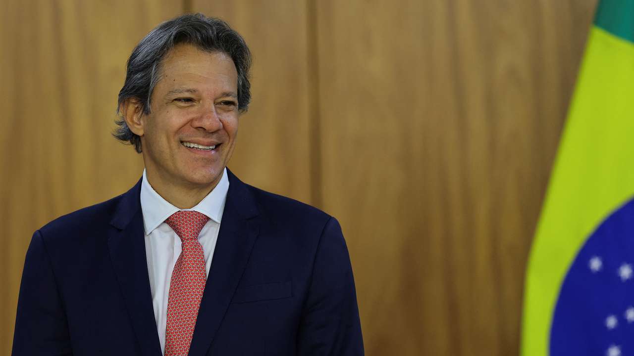 Meeting to announce new ApexBrasil projects, in Brasilia