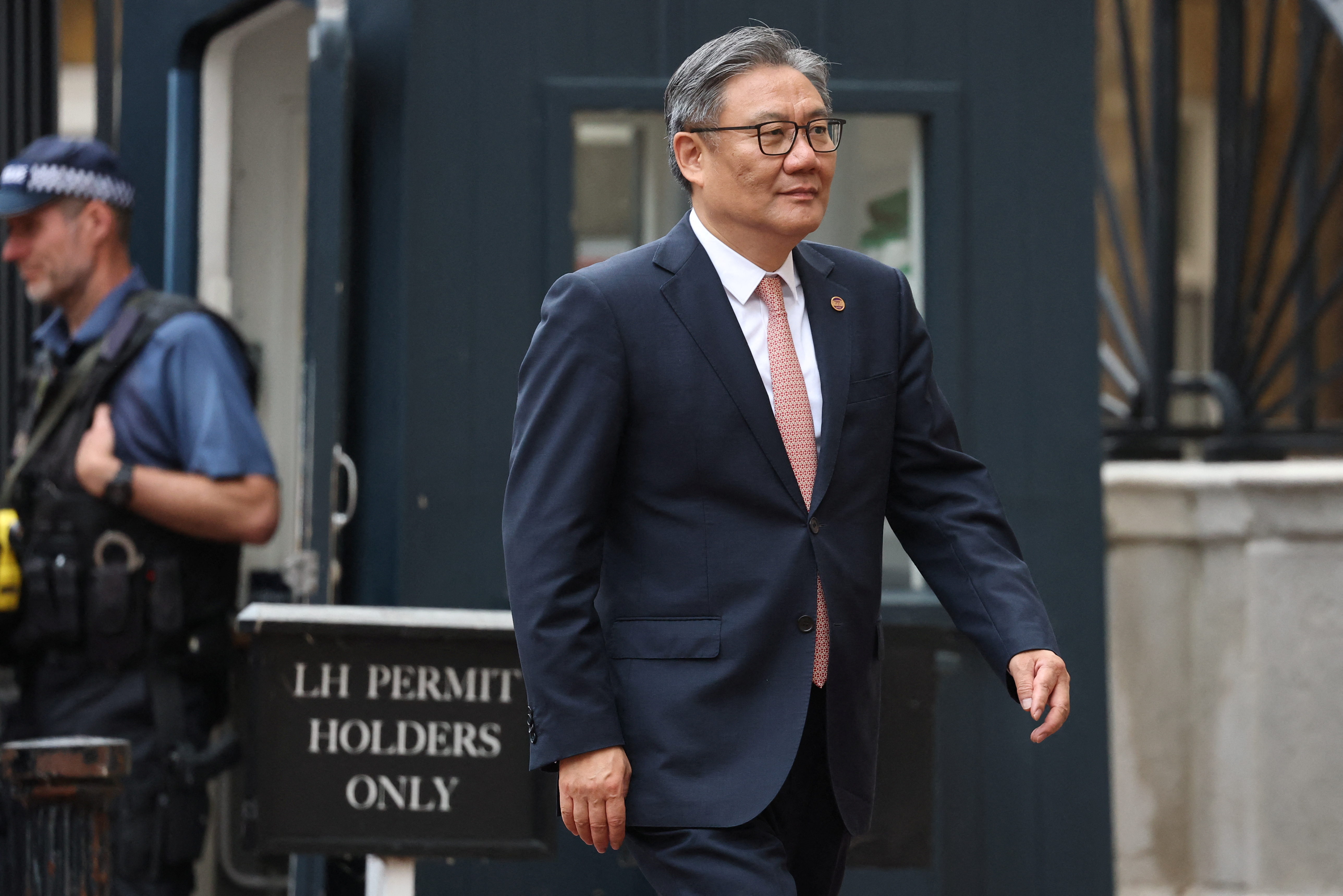 Trade talks between the U.S. and China, in London