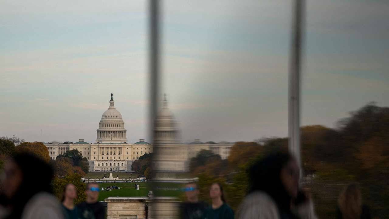 FILE PHOTO: U.S. government shutdown enters 35th day