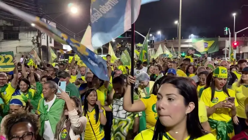 Flavio Bolsonaro Supporters Rally Against Lula