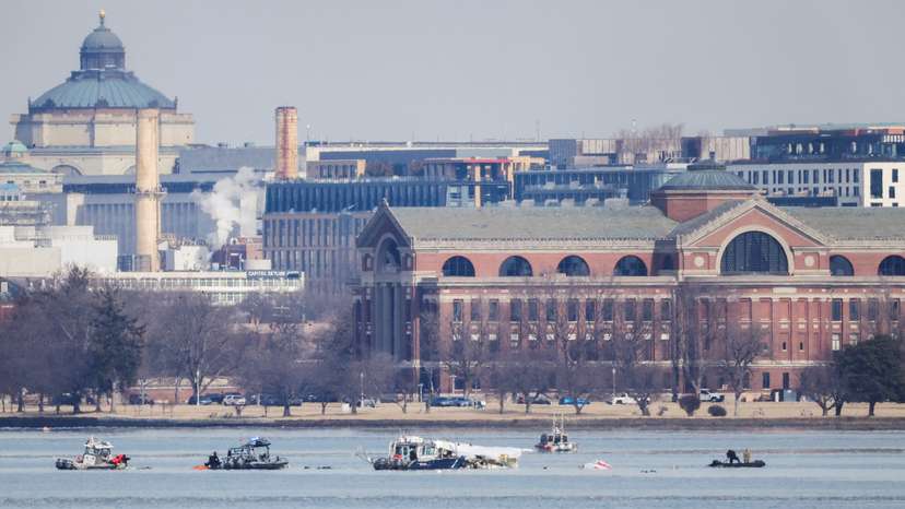 American Eagle flight 5342 crashes in the Potomac River near Ronald Reagan Washington National Airport