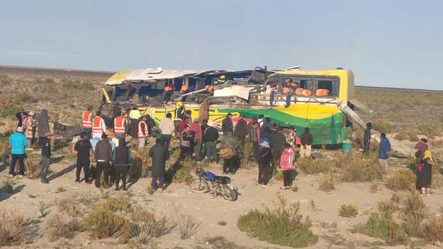 Deadly bus crash in Potosi