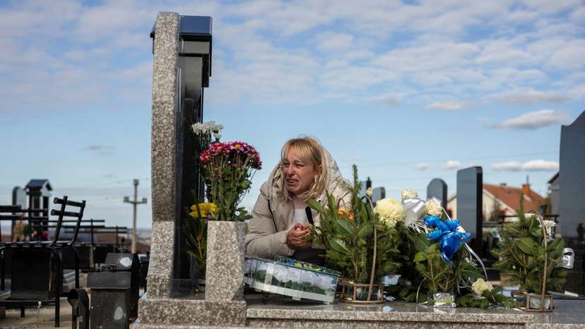 Serbia protests demand accountability one year after deadly roof collapse