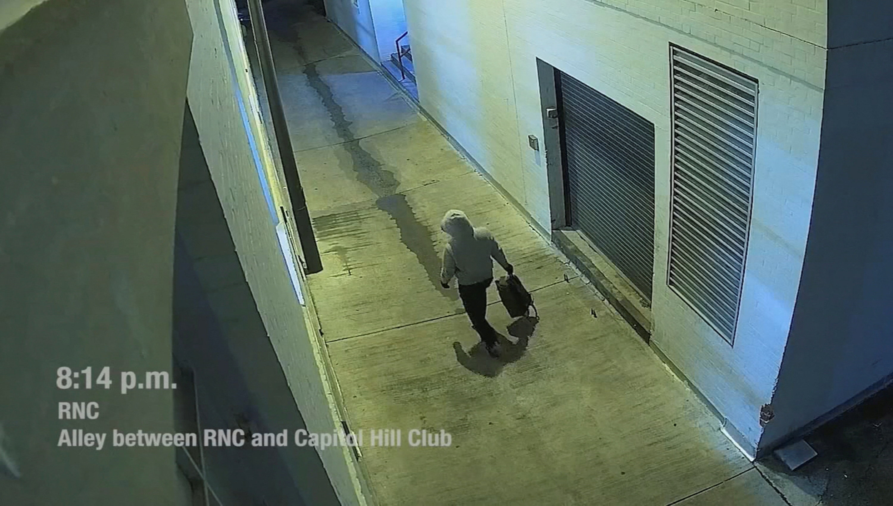 FILE PHOTO: FBI releases video of suspect who planted pipe bombs at DNC and RNC headquarters in Washington