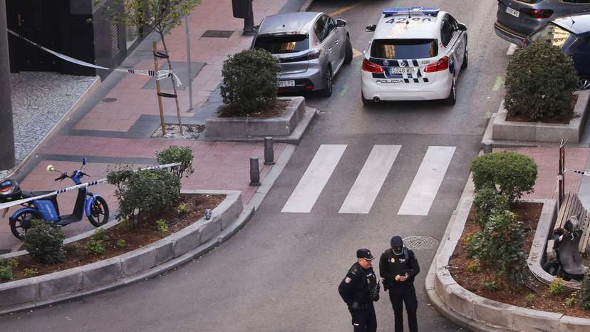 Police work at the site where Alejo Vidal-Quadras, former head of Spain's People's Party in the Catalonia region, was shot in the face, in Madrid