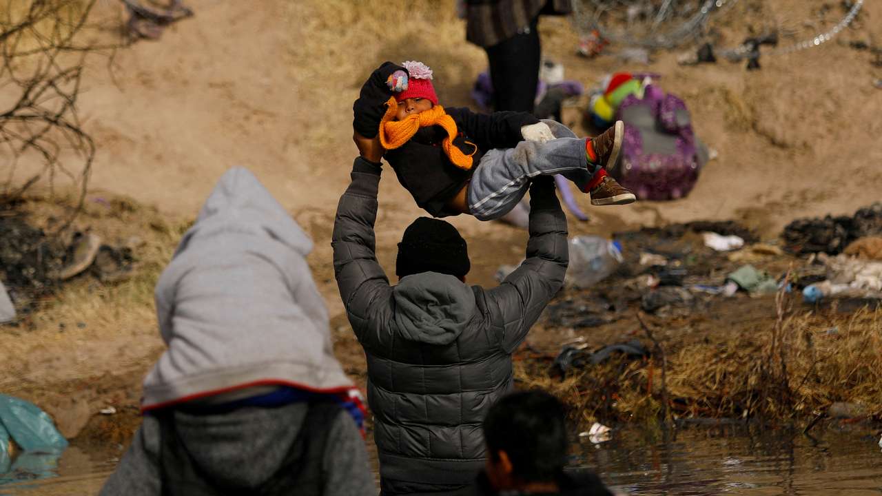 Migrants try to reach the United States from Mexico, in Ciudad Juarez