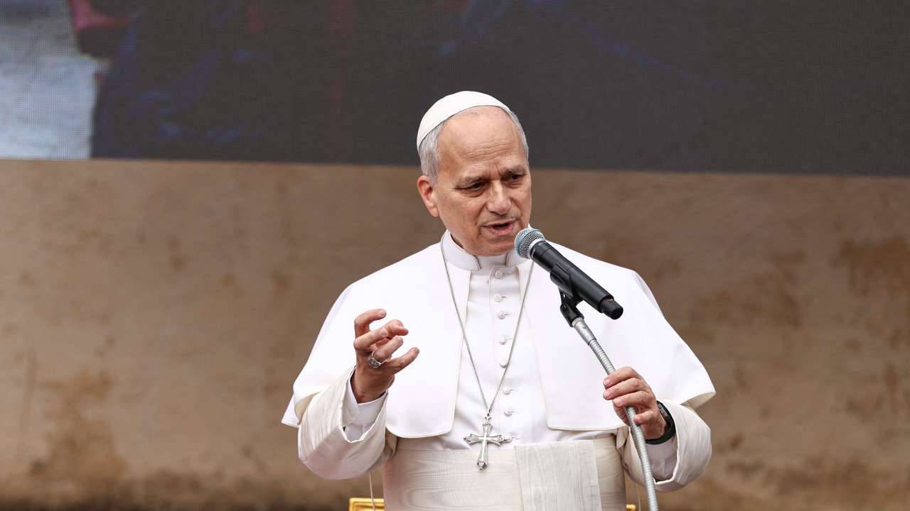 Pope Leo decries 'atrocious violence' in Iran war, urges ceasefire