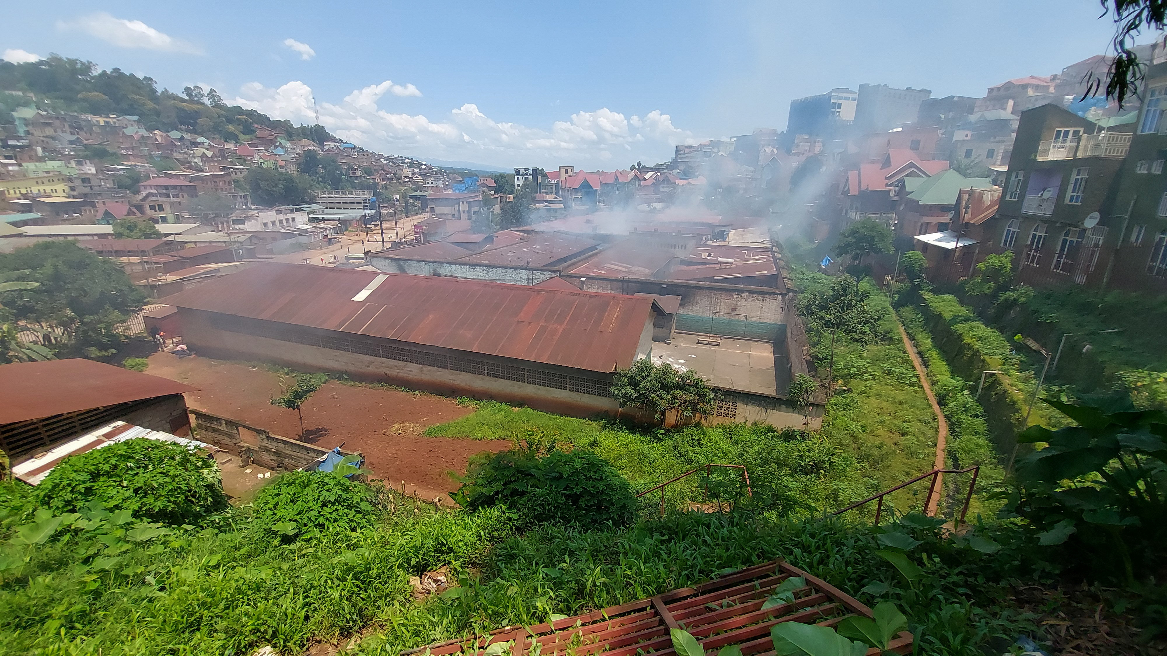 Smoke rises from Congo prison after breakout as M23 rebels control Bukavu