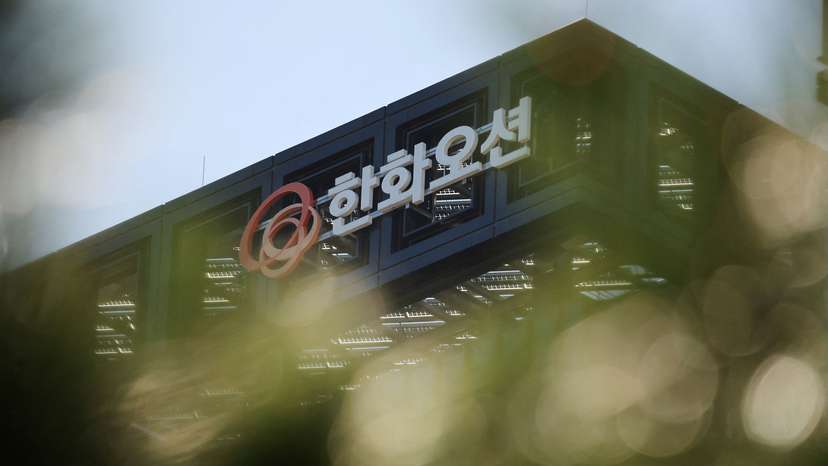 China targets Korean shipbuilder Hanwha's US units, as it continues trade talks with Washington