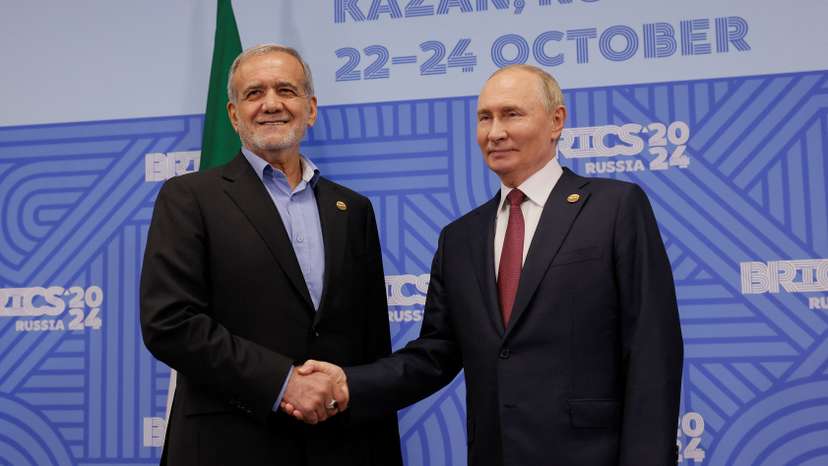 Russian President Putin and Iranian President Pezeshkian meet at BRICS summit in Kazan