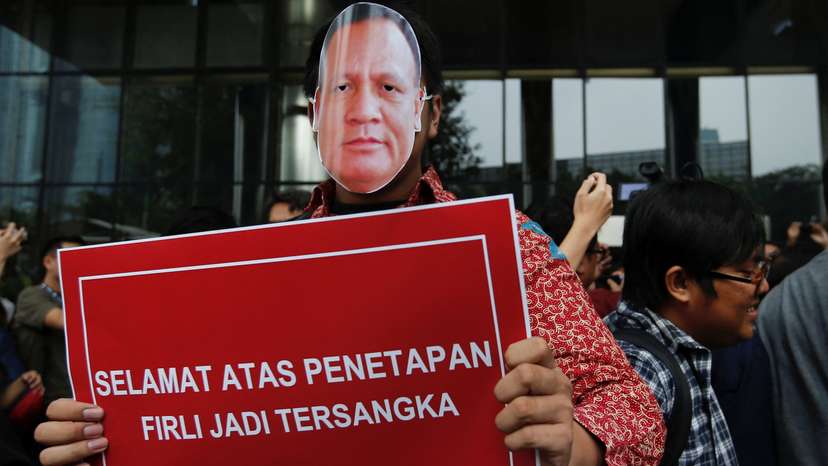 Protest outside the Corruption Eradication Commission (KPK) building in Jakarta