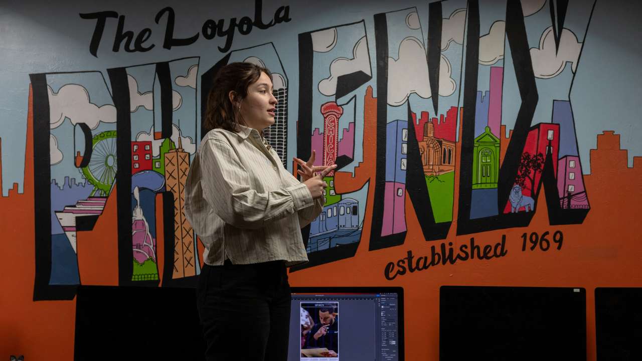 'Pins on a map': How Chicago’s college students track ICE raids