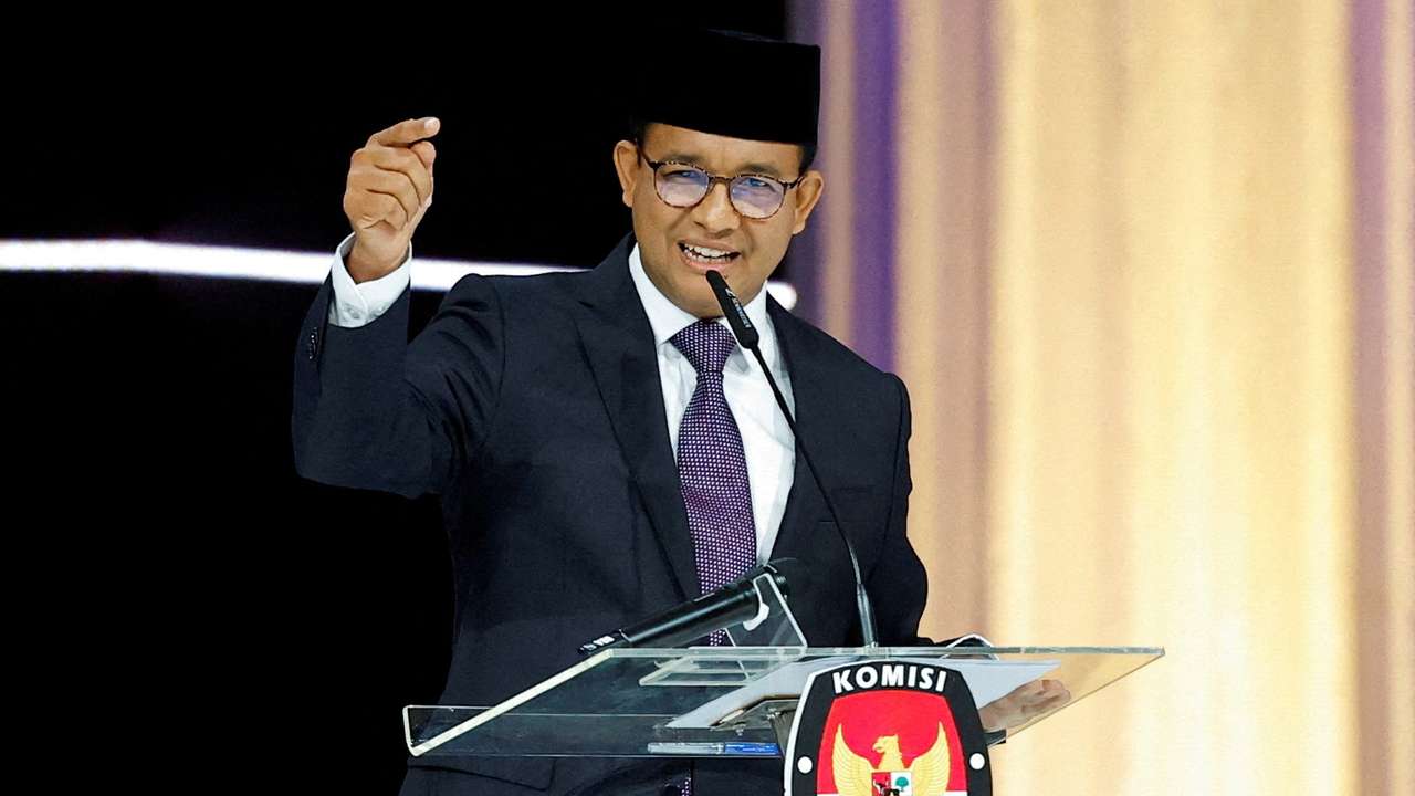 Presidential candidates debate in Jakarta