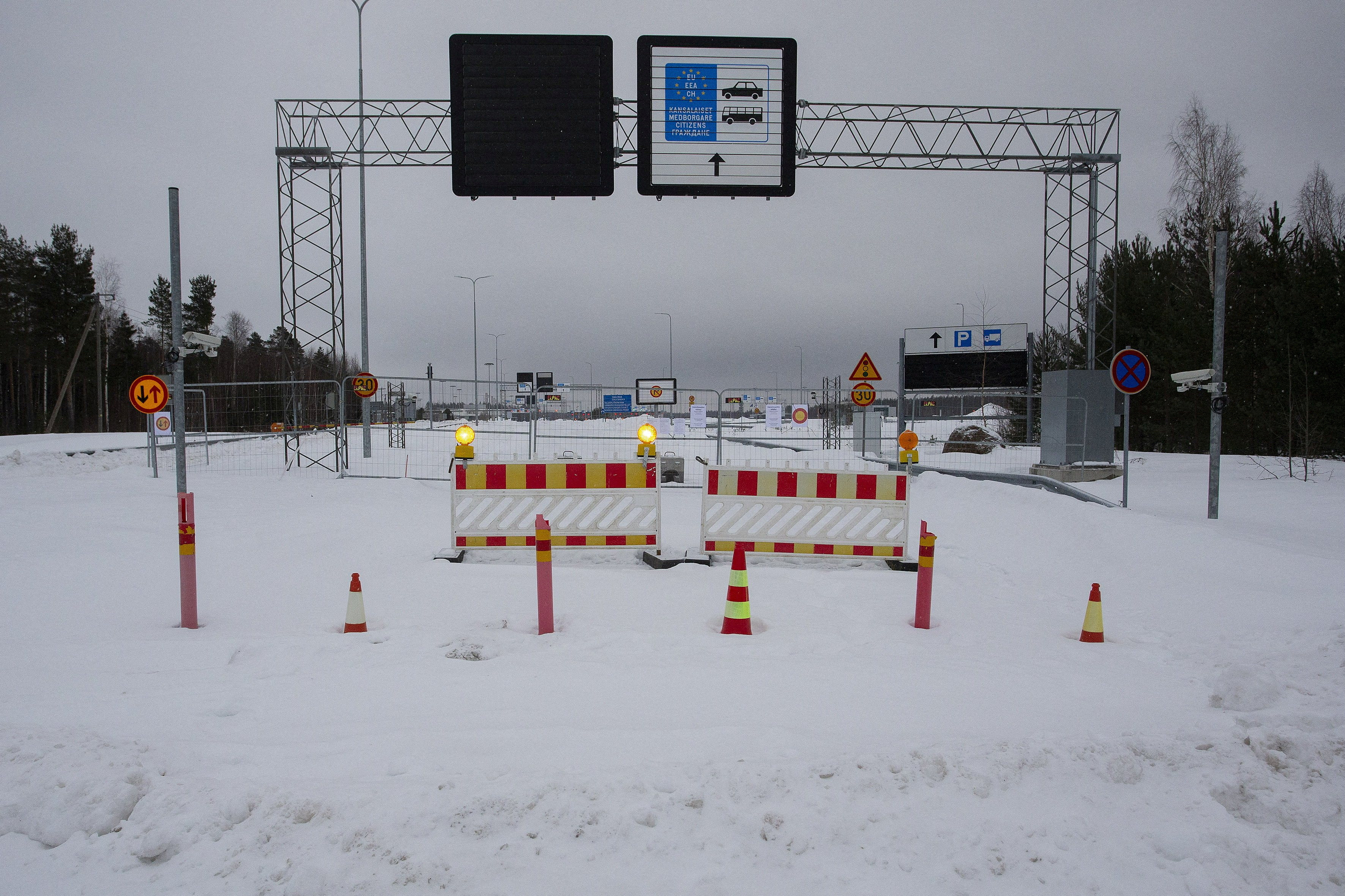 FILE PHOTO: Closed crossing on Finland's border with Russia, in Virolahti