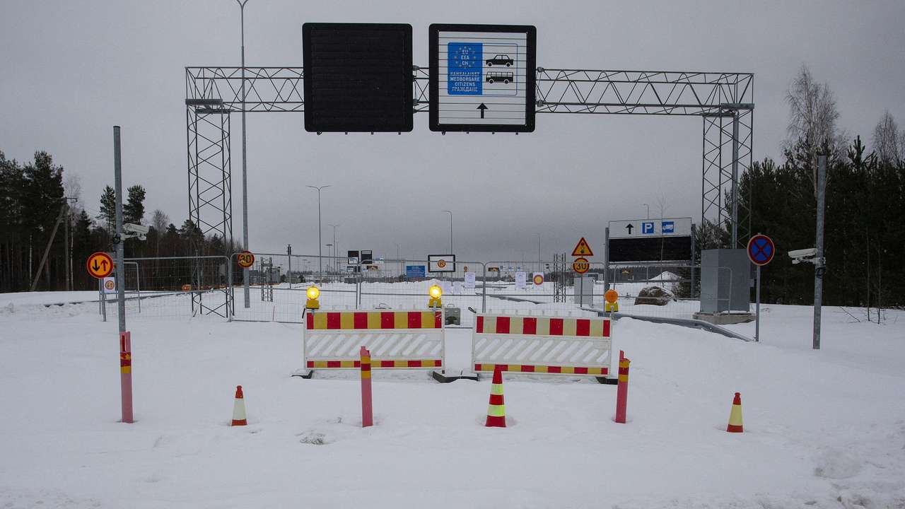 FILE PHOTO: Closed crossing on Finland's border with Russia, in Virolahti