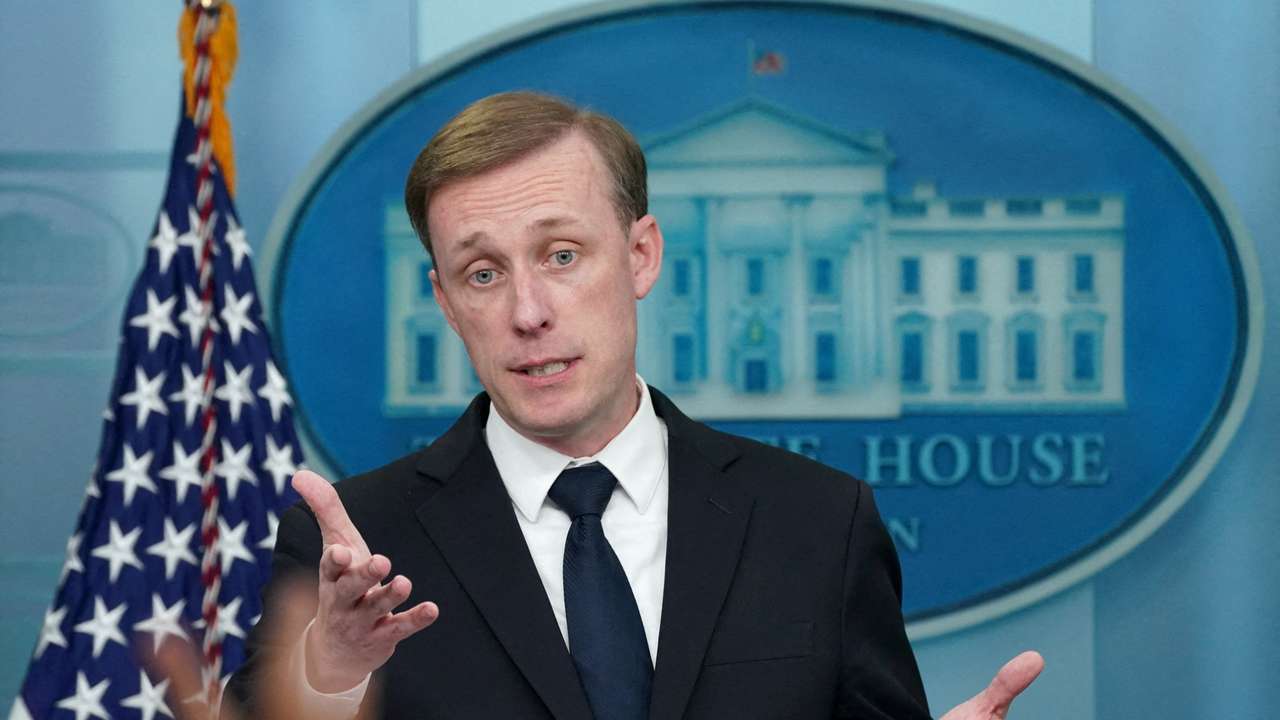 FILE PHOTO: Press briefing at the White House in Washington