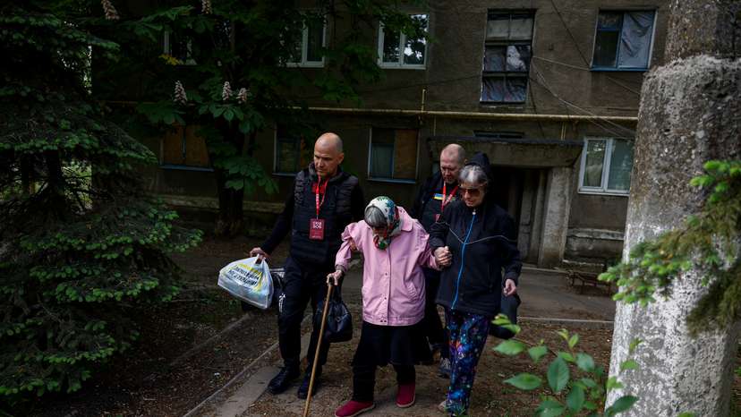 Evacuation of local residents fron the frontline towns in Donetsk region