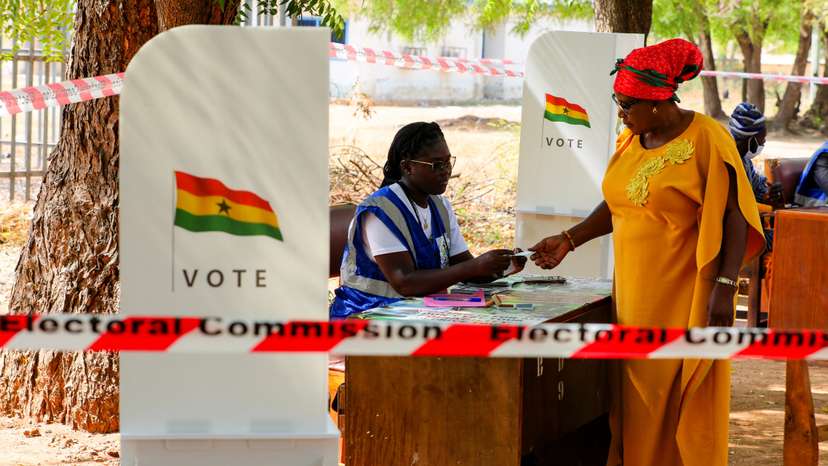 Ghana holds presidential and parliamentary election