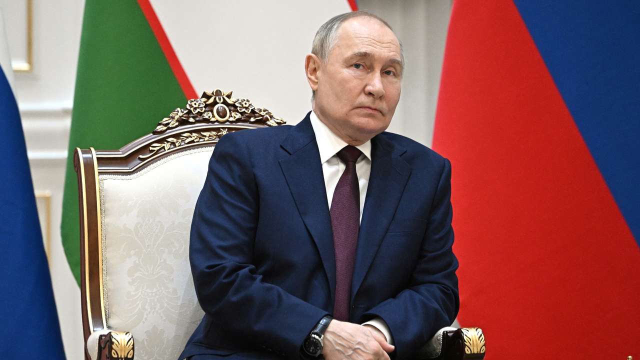 Russian President Vladimir Putin visits Uzbekistan