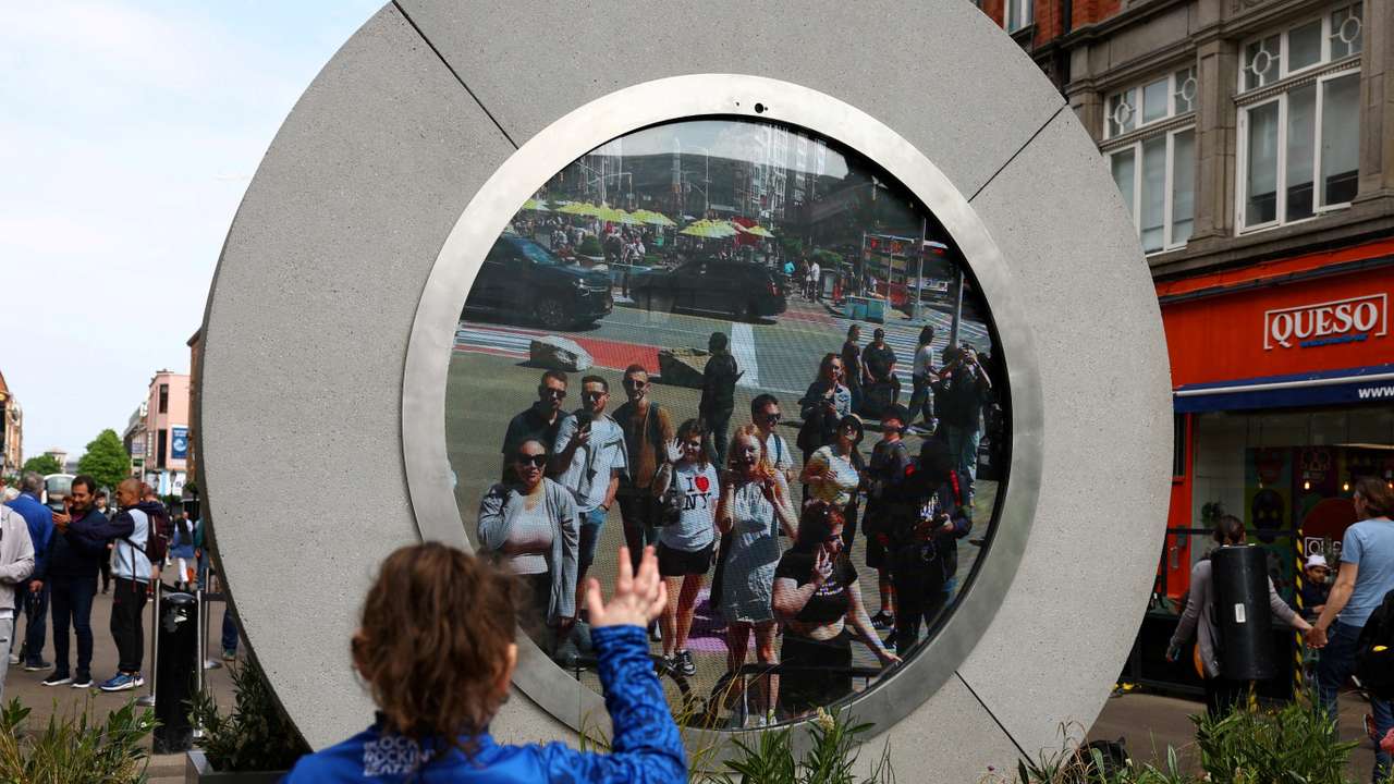 People in Dublin interact with New Yorkers via The Portal