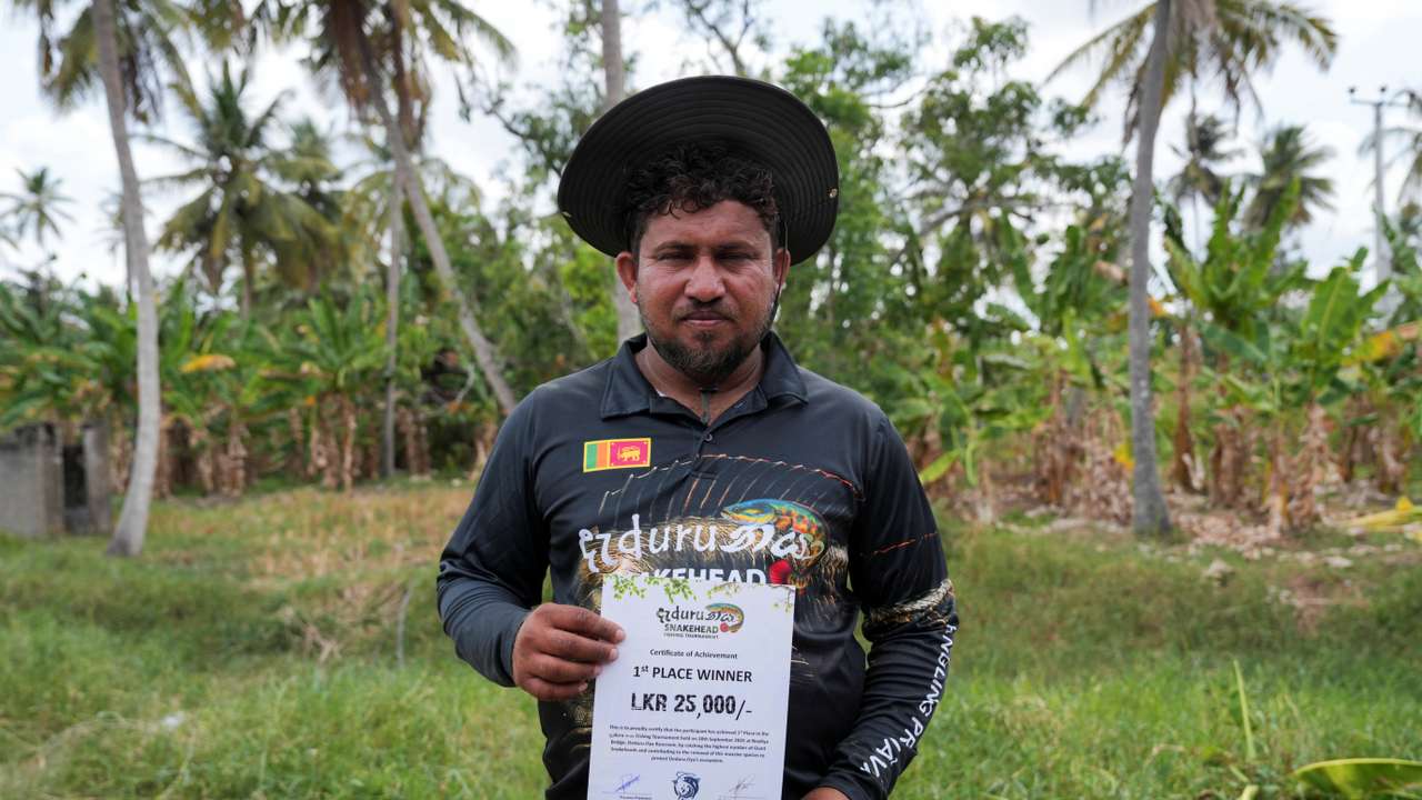 Sri Lankan fishermen hold fishing competetion to cull invasive species in Colombo