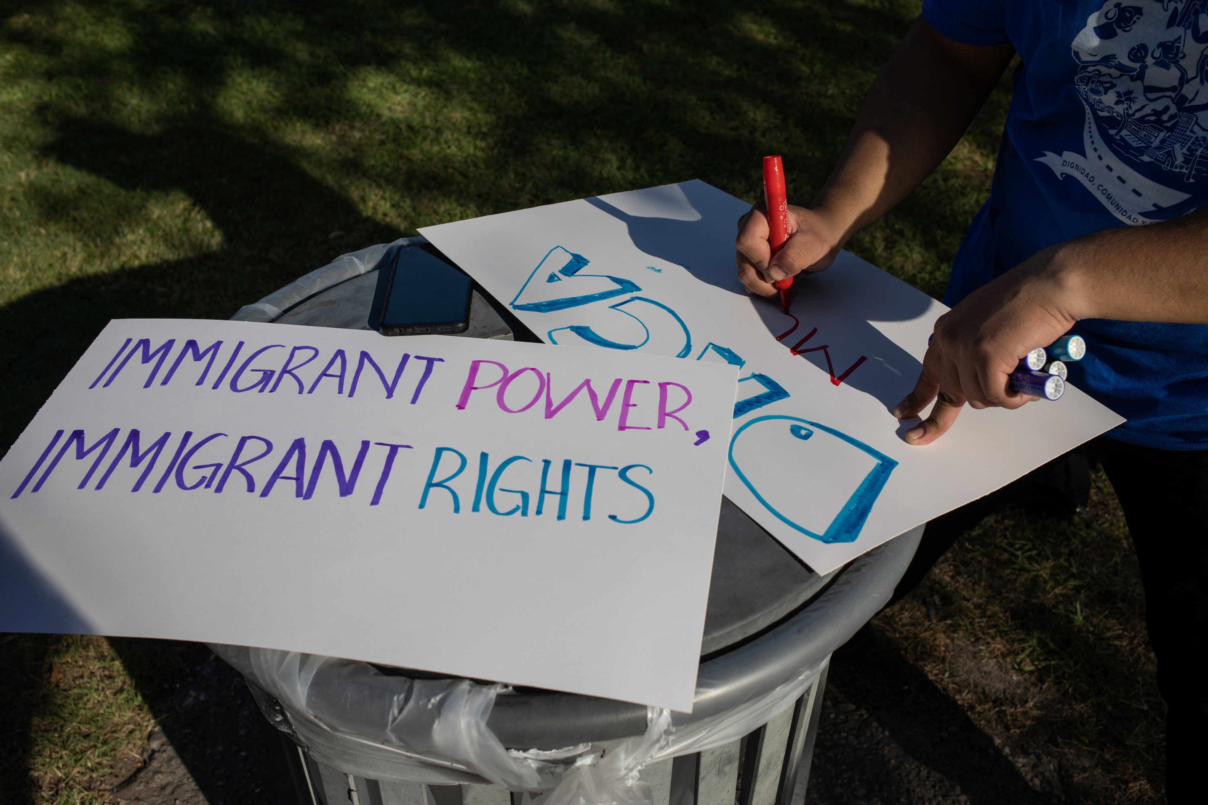 DACA policy supporters gather outside Texas court
