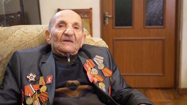 100-year-old Armenian veteran recounts WWII story