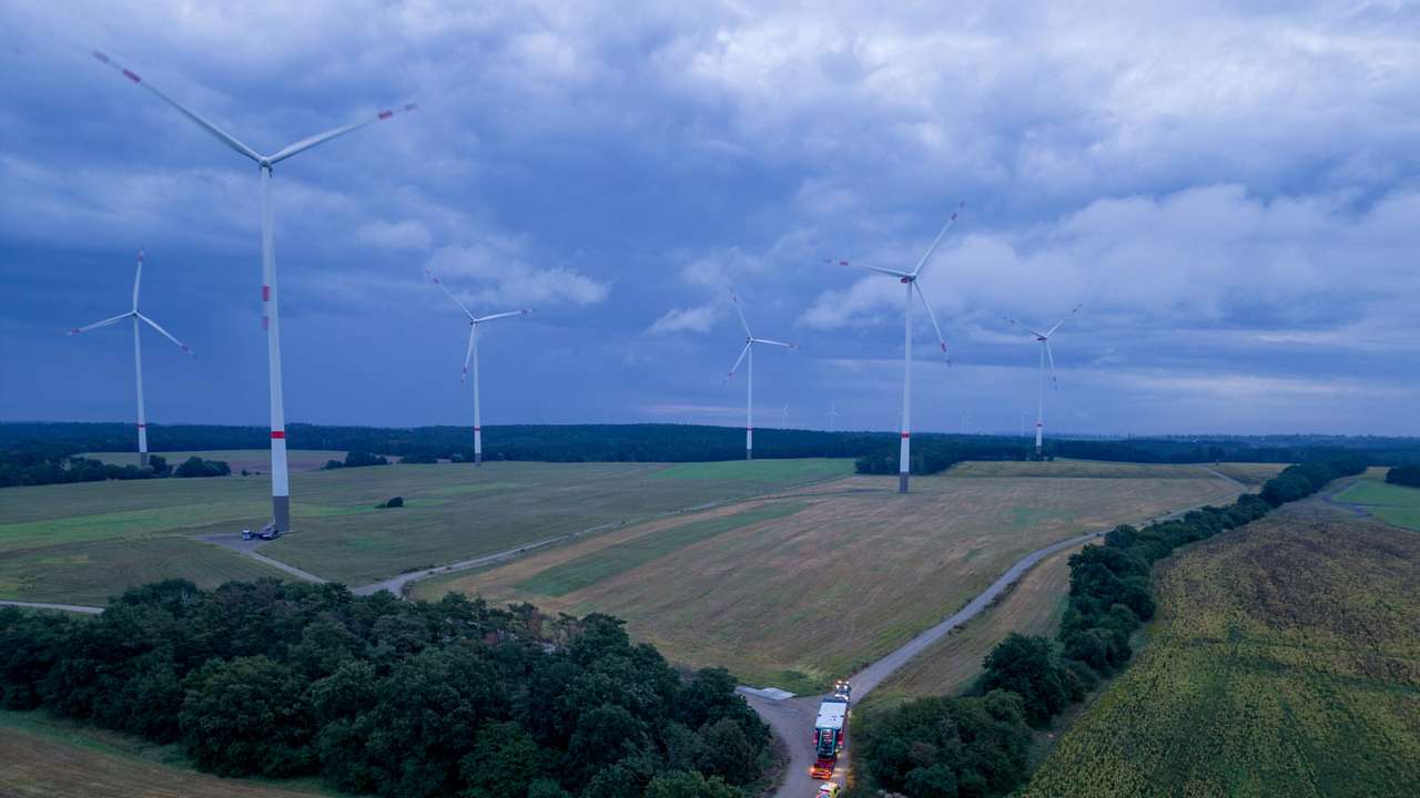 Germany's wind power ramp up stalls with transport roadblocks