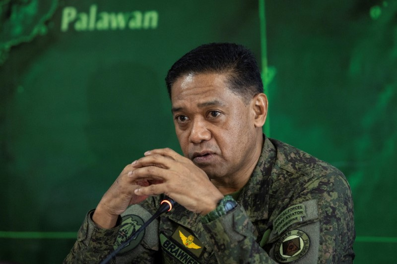 Armed Forces of the Philippines Chief of Staff visits Western Command in charge of parts of South China Sea
