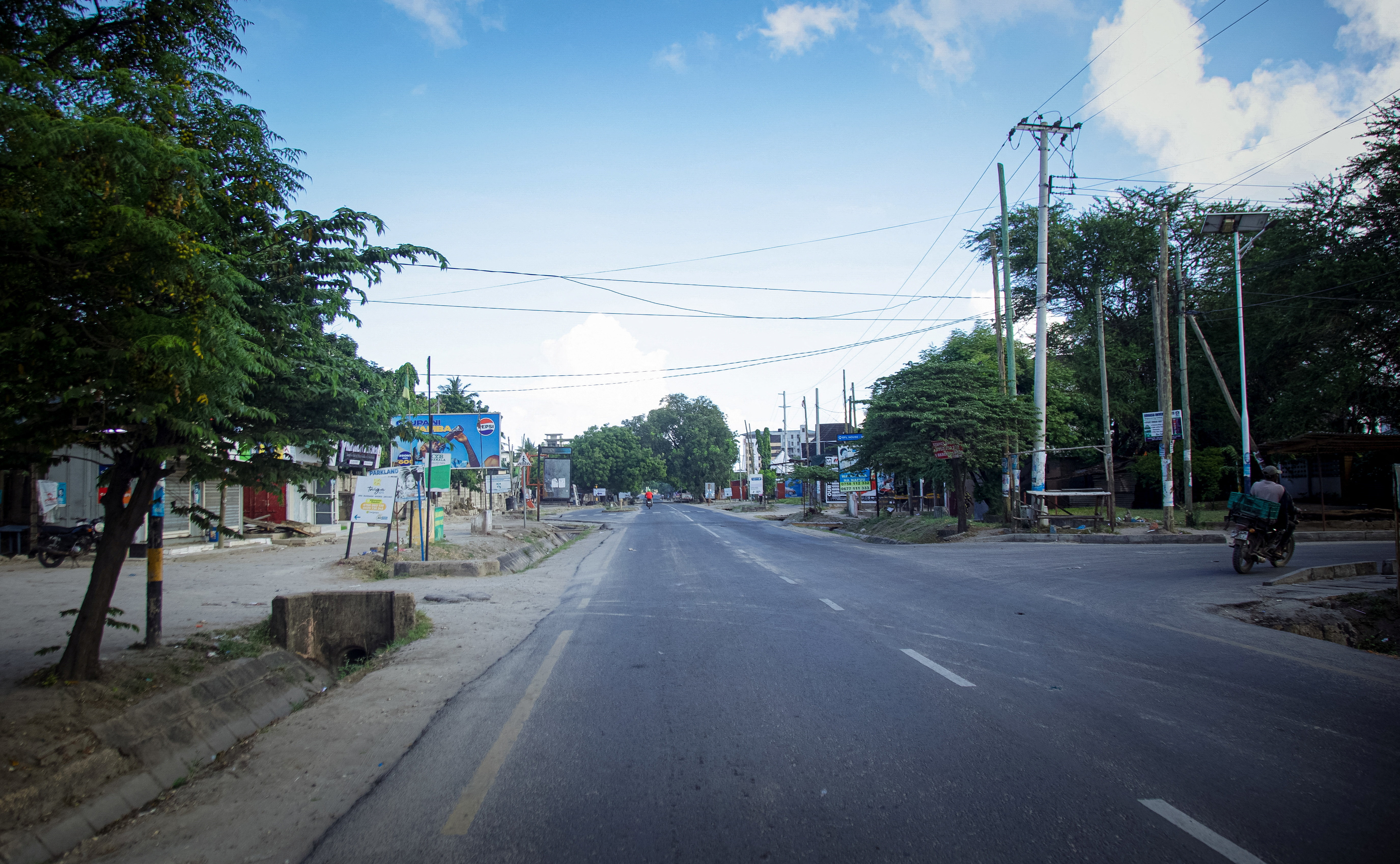 Tanzania deploys police and army to prevent Independence Day protests