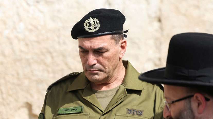 Israel's military welcomes new chief of staff