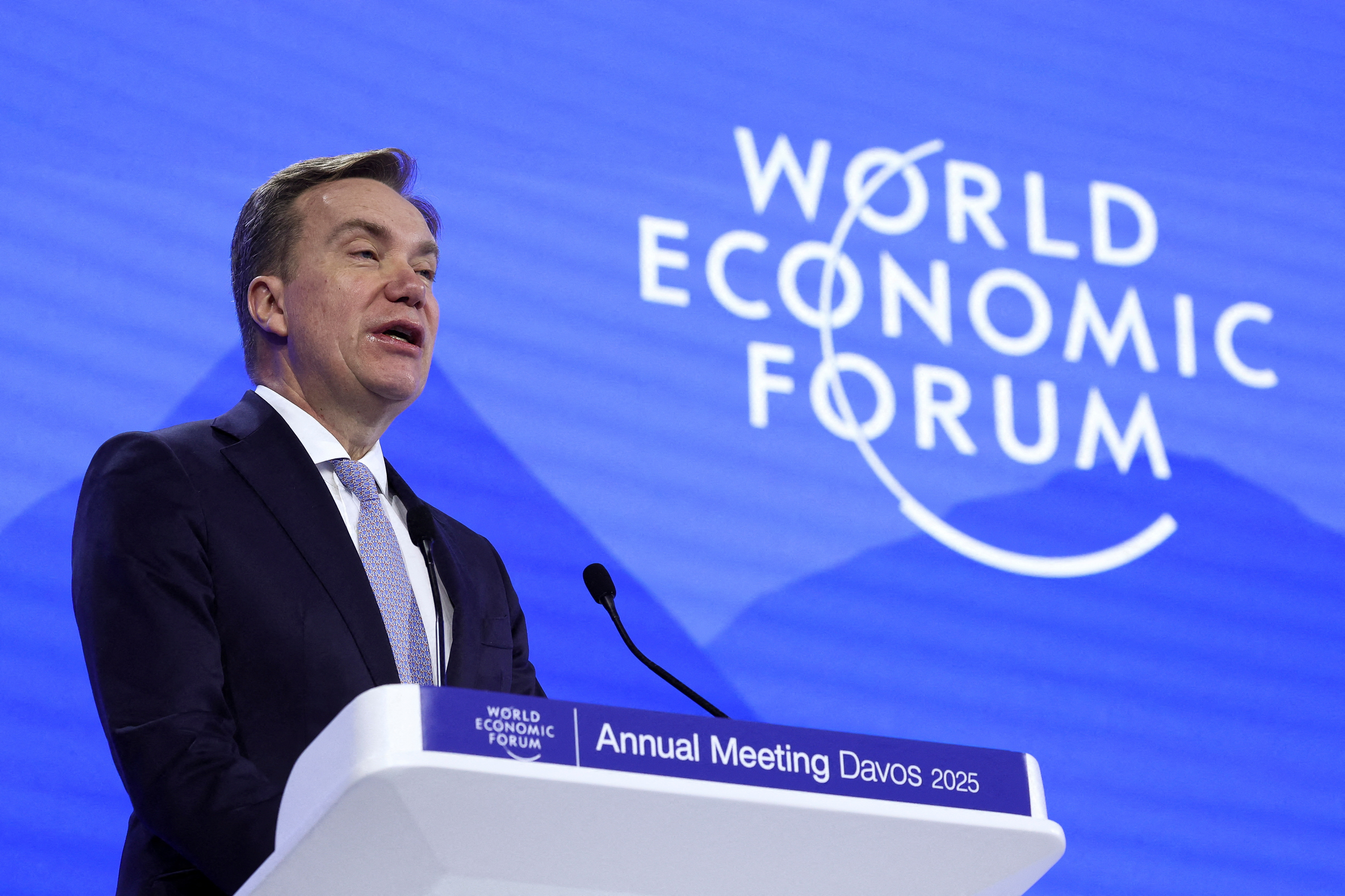FILE PHOTO: 55th annual World Economic Forum (WEF) meeting in Davos