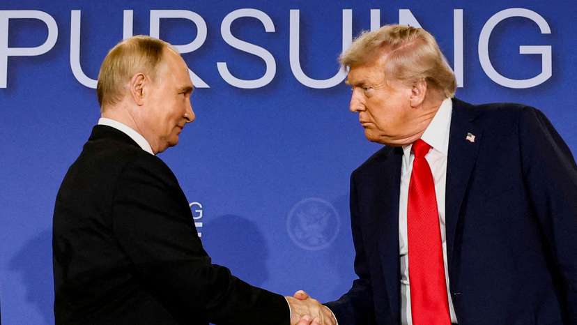 FILE PHOTO: U.S. President Trump meets with Russian President Putin in Alaska