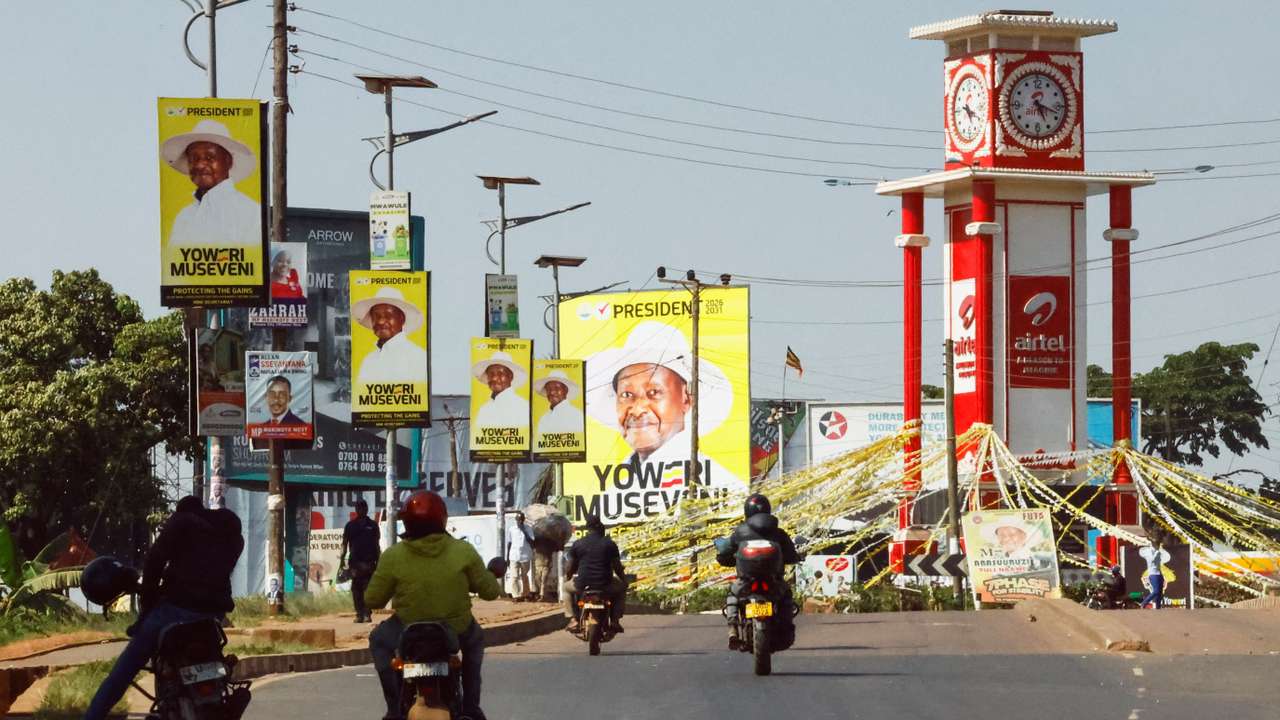 Uganda's President Museveni takes commanding lead in early election results