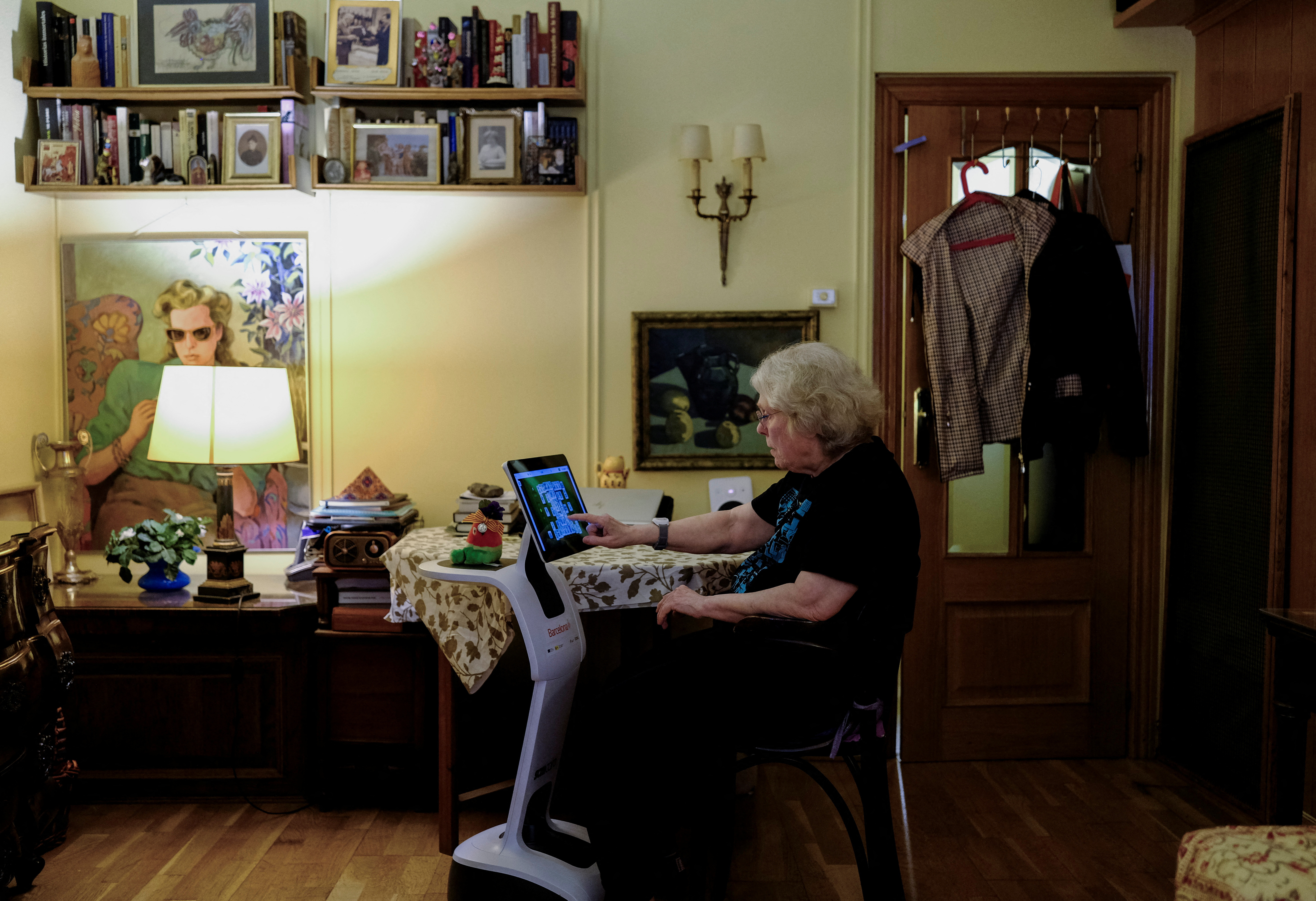 Robots provide support and companionship for elderly in Barcelona homes