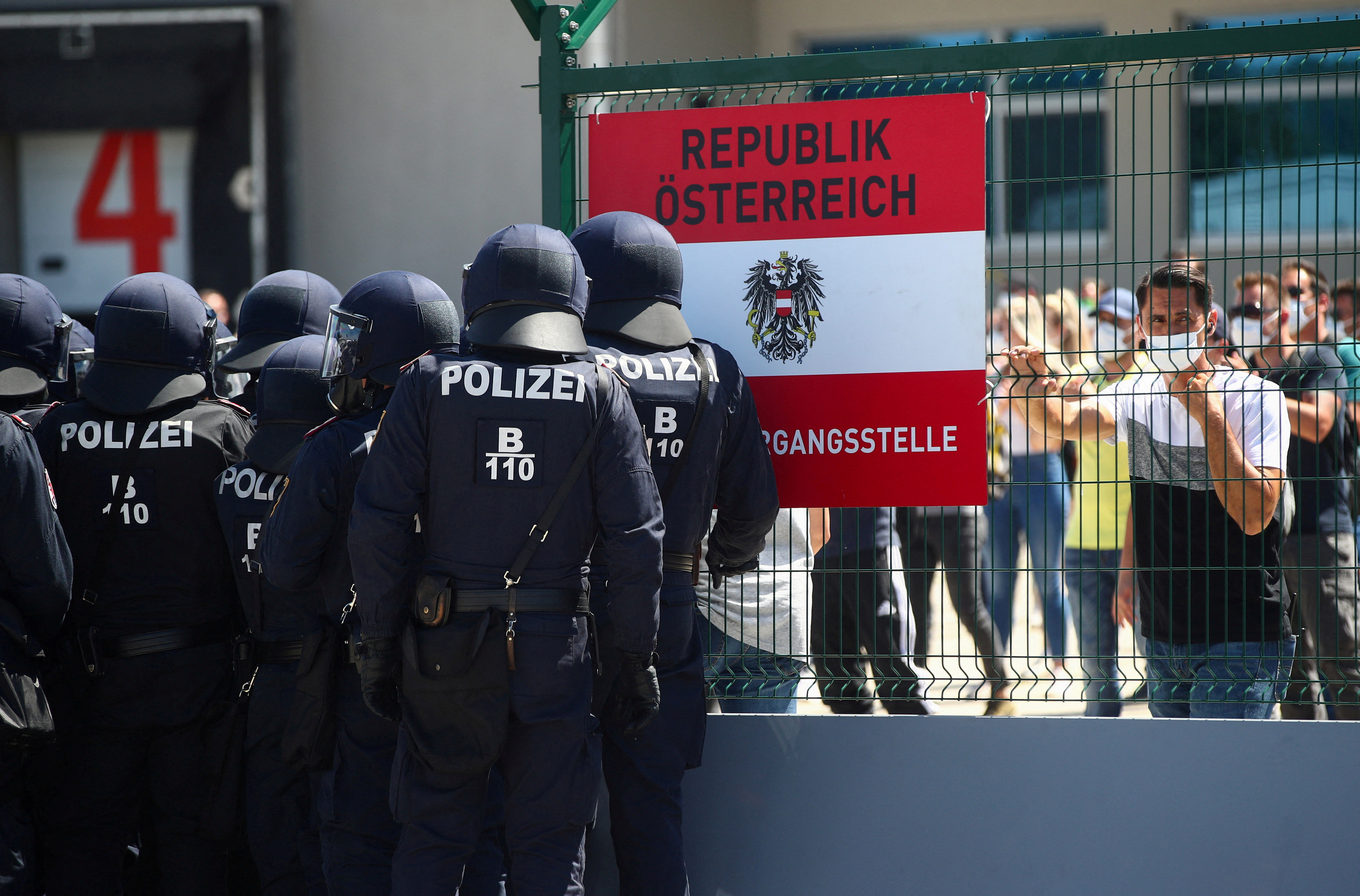 FILE PHOTO: Austrian police officers attend an exercise to prevent migrants from crossing the Austrian border from Hungary in Nickelsdorf