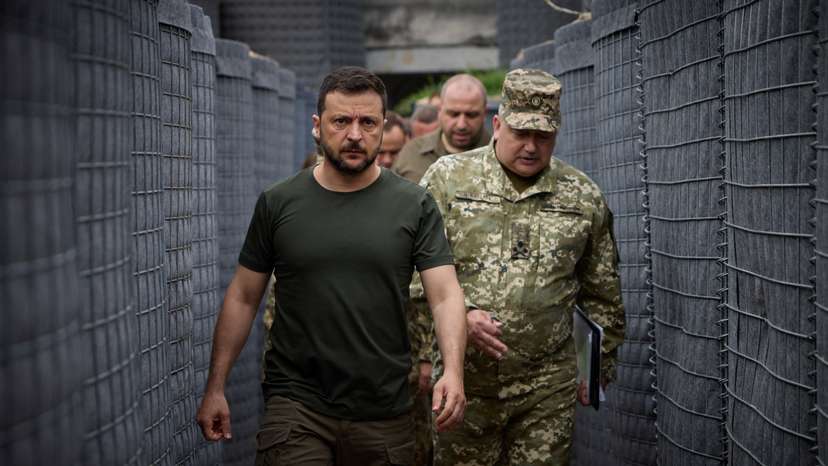 Ukraine's President Zelenskiy inspects fortifications at the border with Belarus