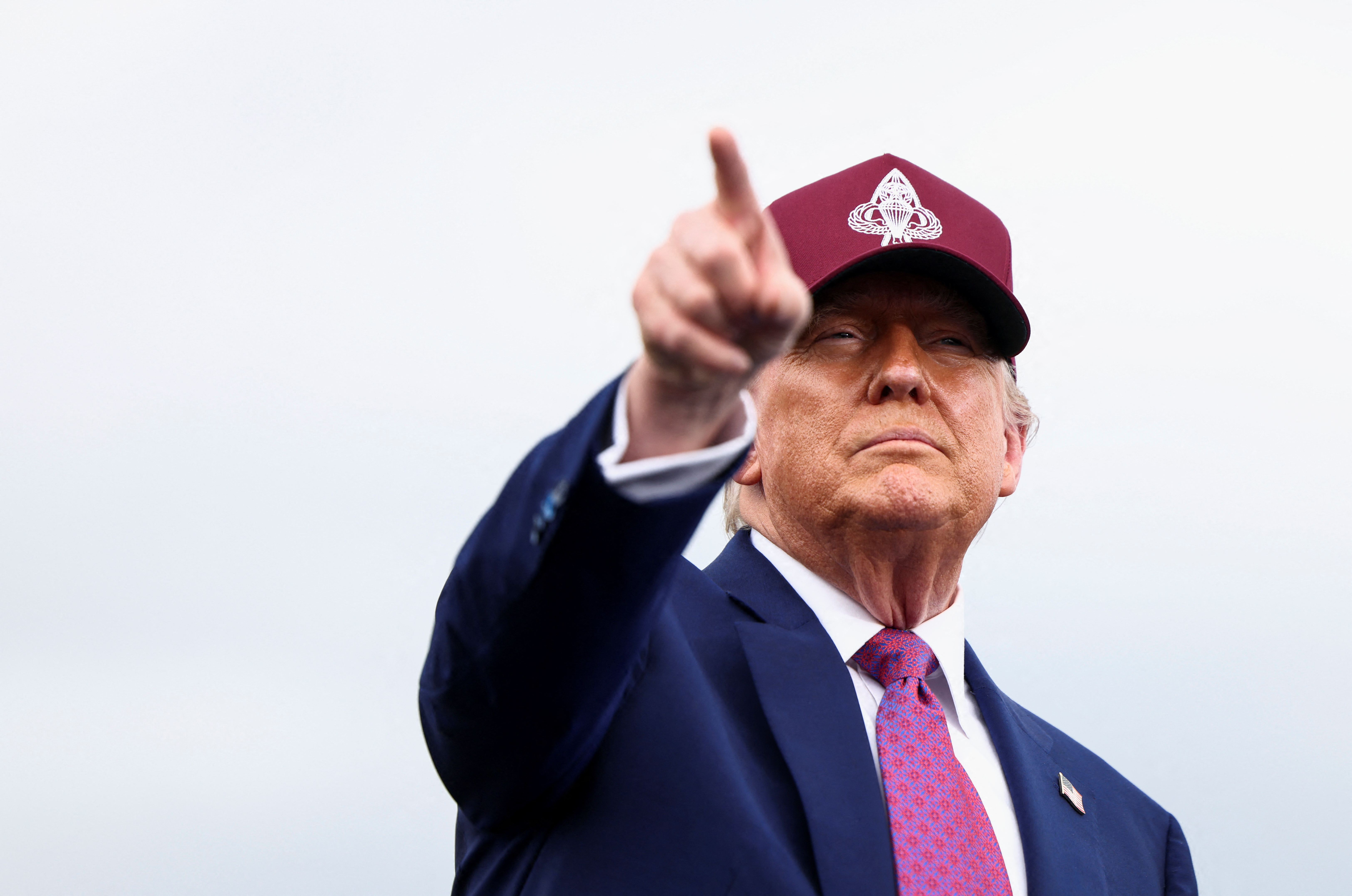 Trump visits Fort Bragg to mark U.S. Army anniversary
