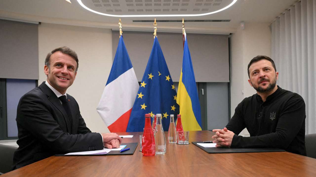 FILE PHOTO: Macron and Zelenskiy meet in Brussels