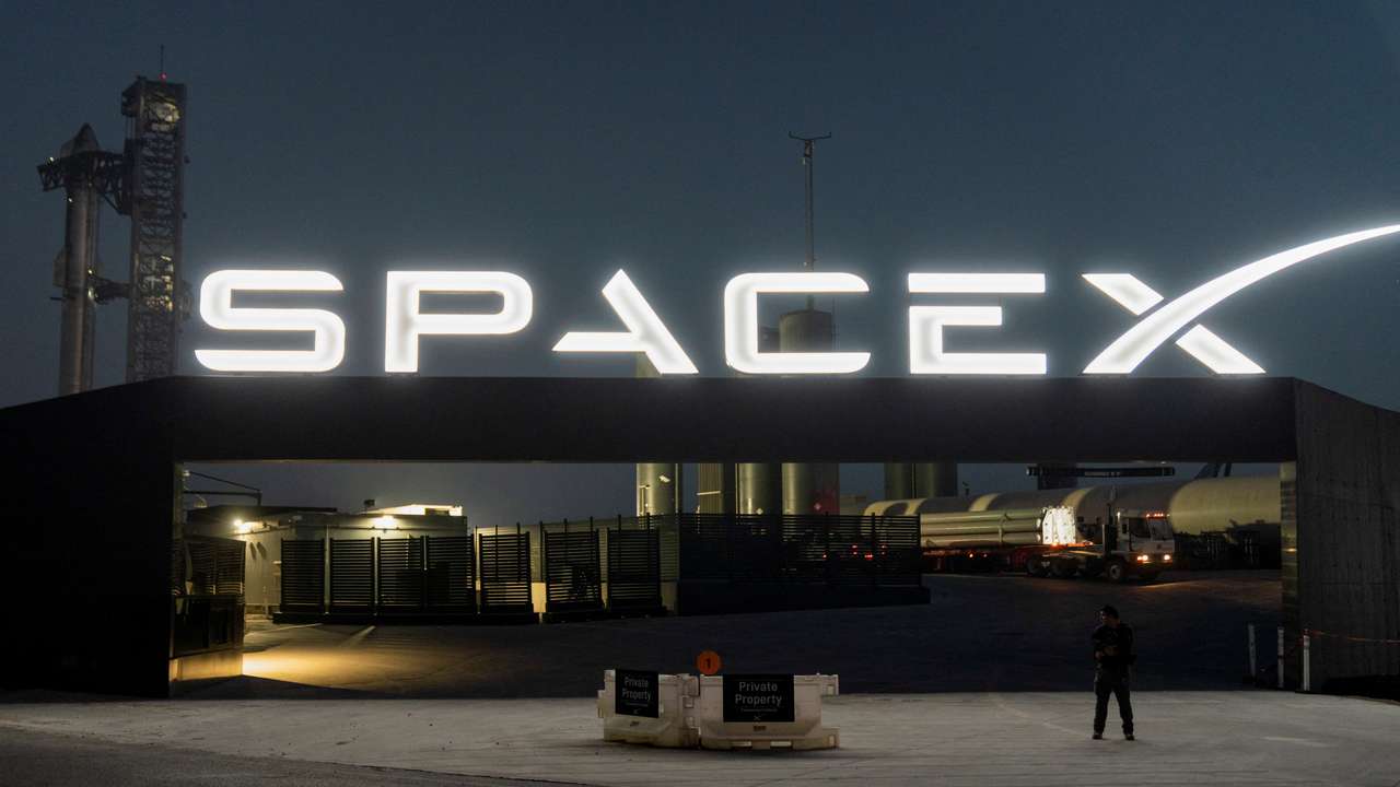SpaceX's next-generation Starship spacecraft prepares for a third launch
