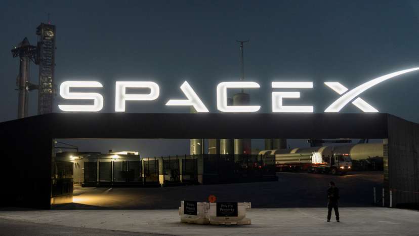 SpaceX's next-generation Starship spacecraft prepares for a third launch