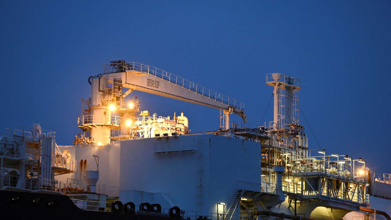 FILE PHOTO: Germany inaugurates Liquefied Natural Gas (LNG) terminal 'Deutsche Ostsee' in Lubmin