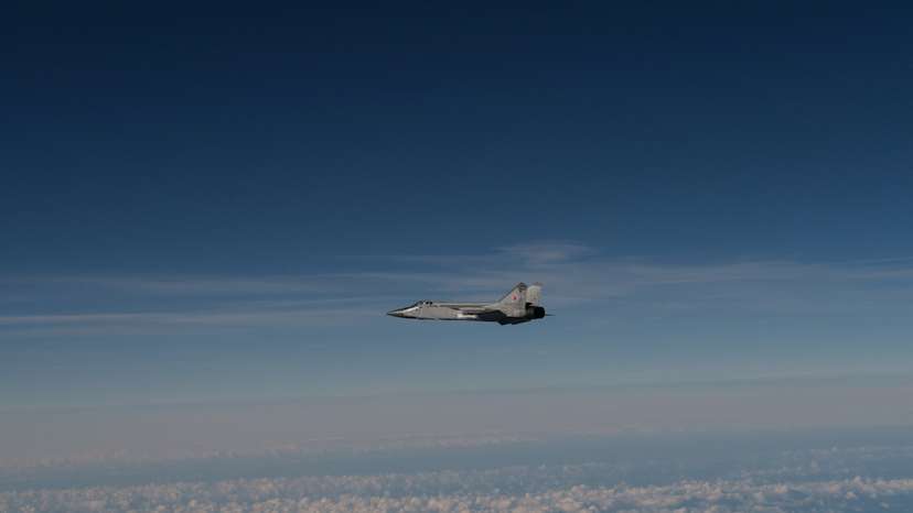 Swedish military publishes pictures of Russian jets