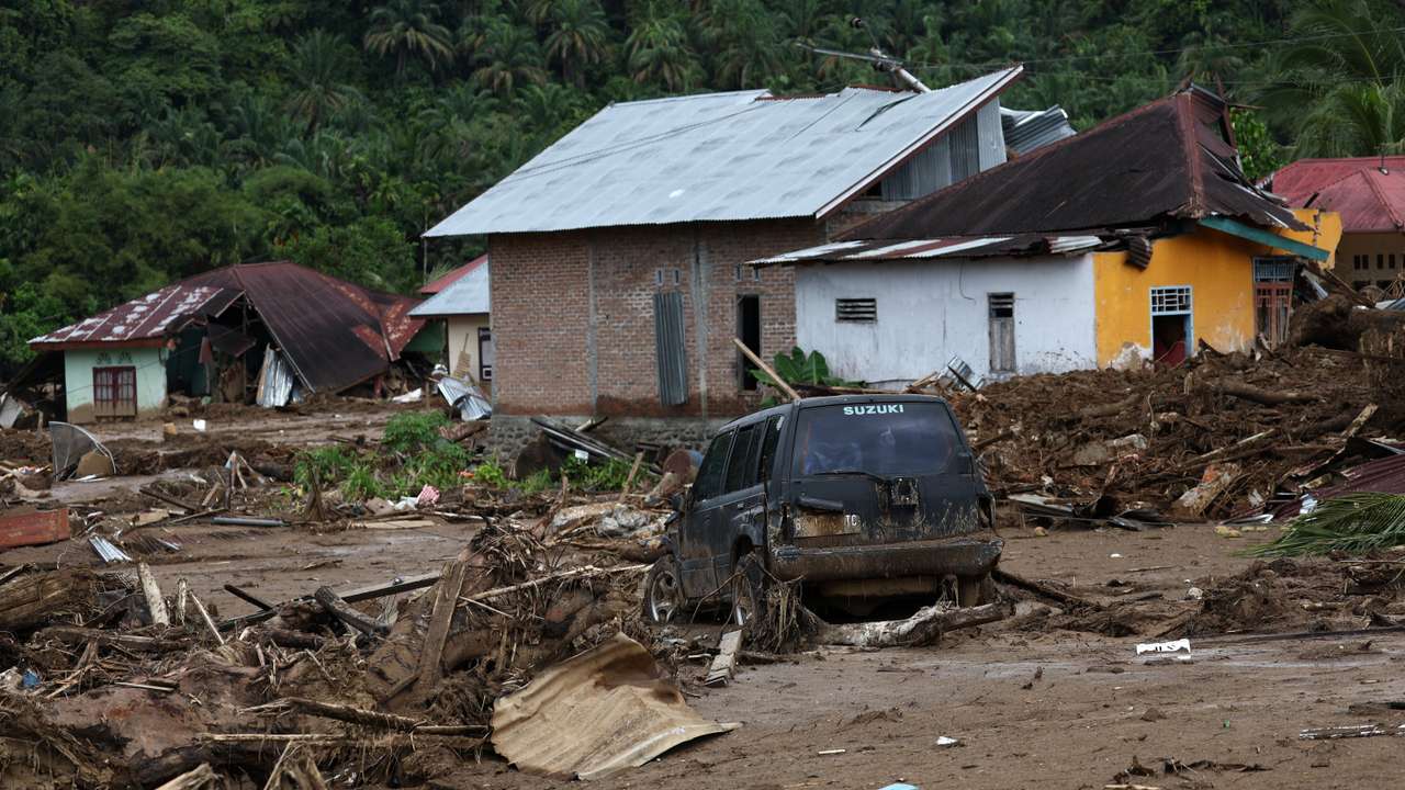 Rescue operations continue at an area hit by flash floods in Palembayan, Agam, West Sumatra