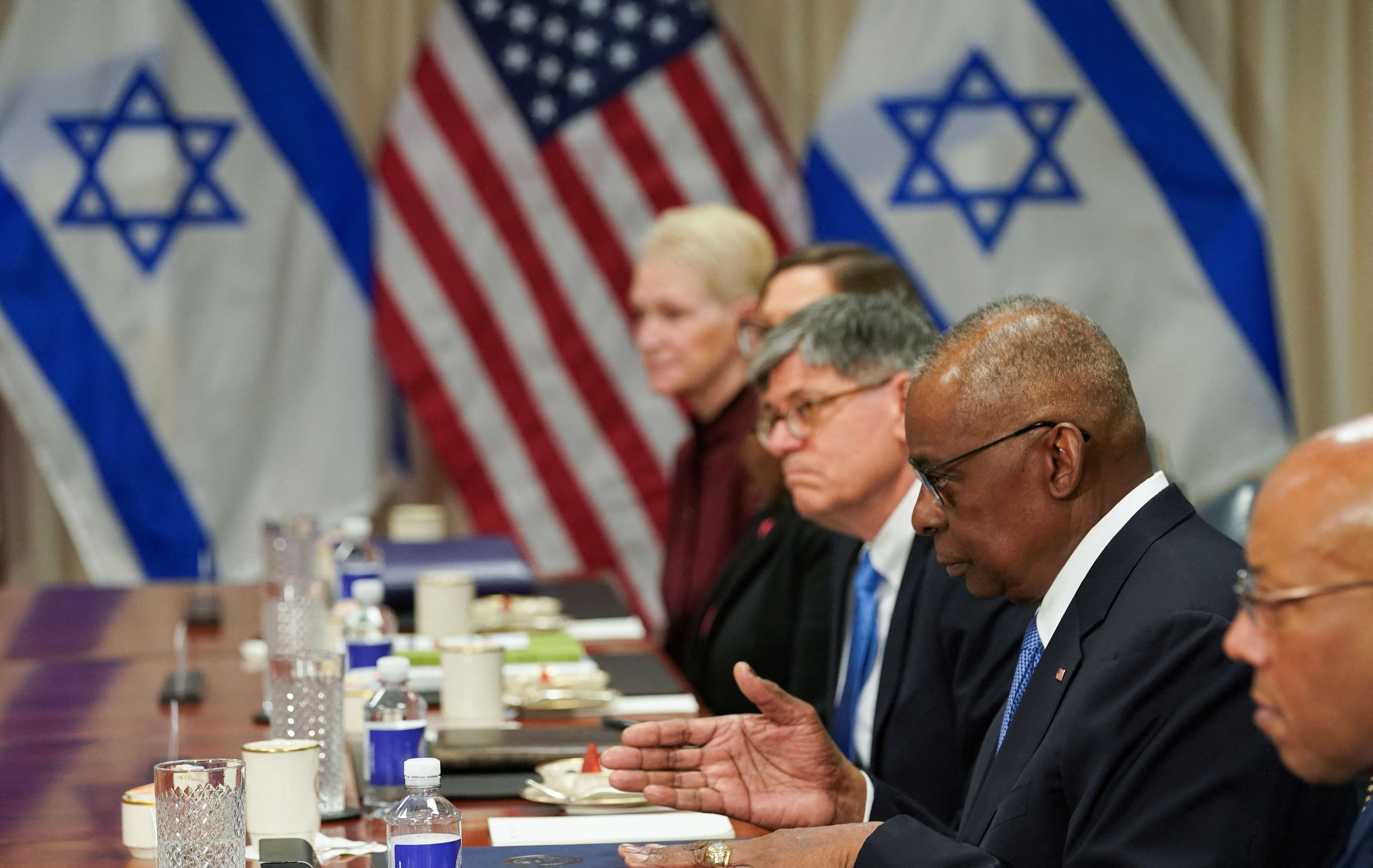 Austin meets with Israeli Defense Minister Gallant at the Pentagon in Washington