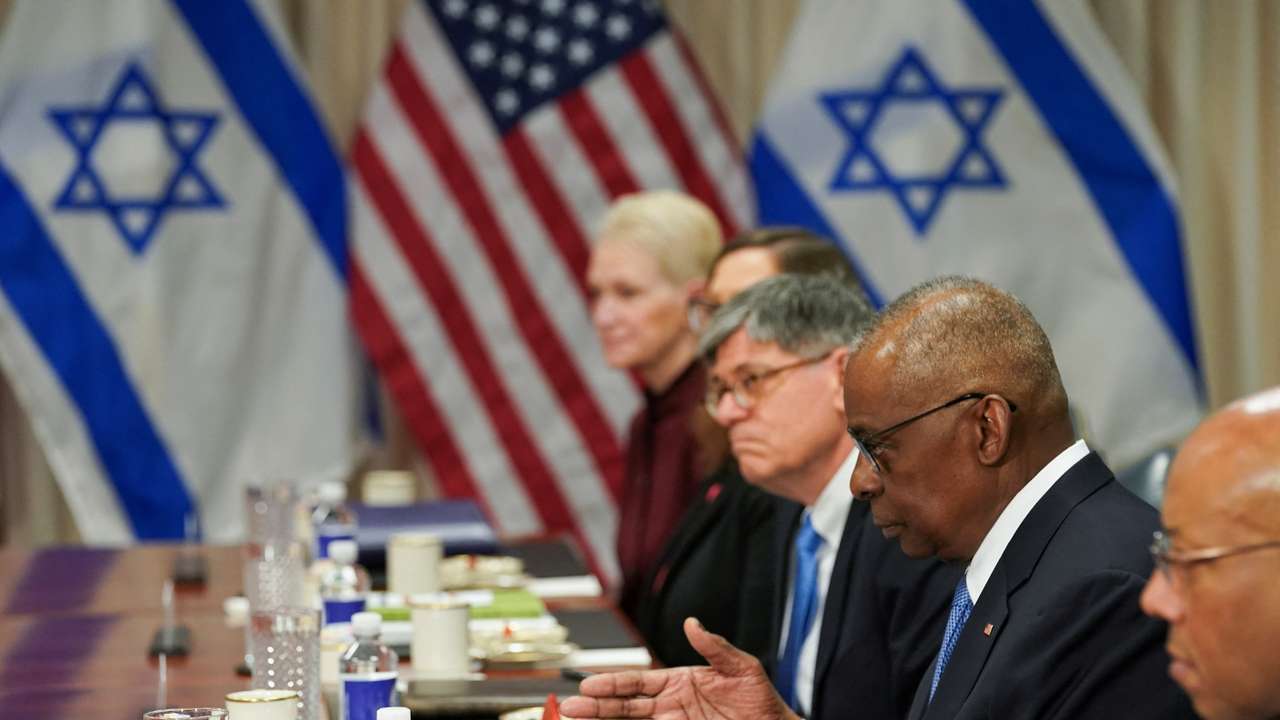 Austin meets with Israeli Defense Minister Gallant at the Pentagon in Washington