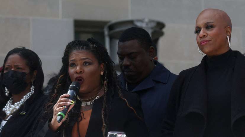 FILE PHOTO: U.S. Rep. Cori Bush (D-MO) rallies with U.S. Rep. Ayanna Pressley (D-MA) outside of the U.S. Department of Justice to call for an end to qualified immunity in Washington, U.S., March 3, 2022. REUTERS/Leah Millis