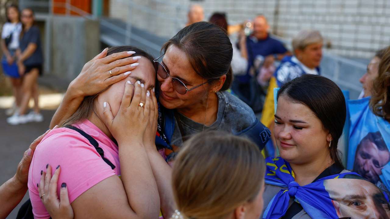 Freed Ukrainian POW returns after a swap in an undisclosed location in Ukraine