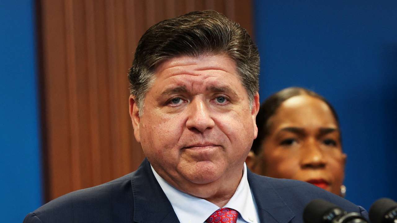 Illinois Governor Pritzker and Chicago Mayor Johnson hold press conference on reports of federal deployments in Chicago